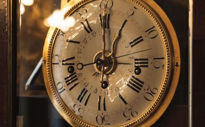 Specialized Clock Moving Companies